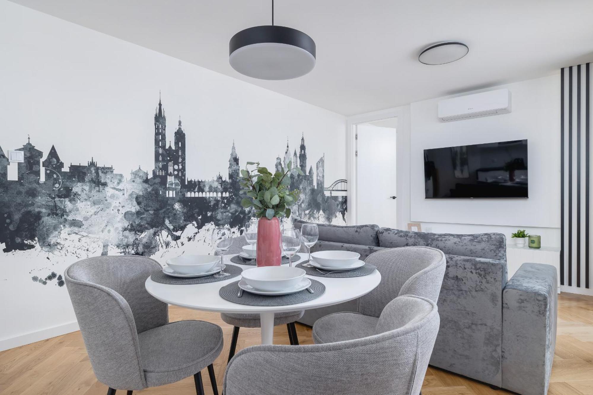 Lux Apartments Kosciuszki 39 With Parking By Renters Prestige คราคูฟ ภายนอก รูปภาพ