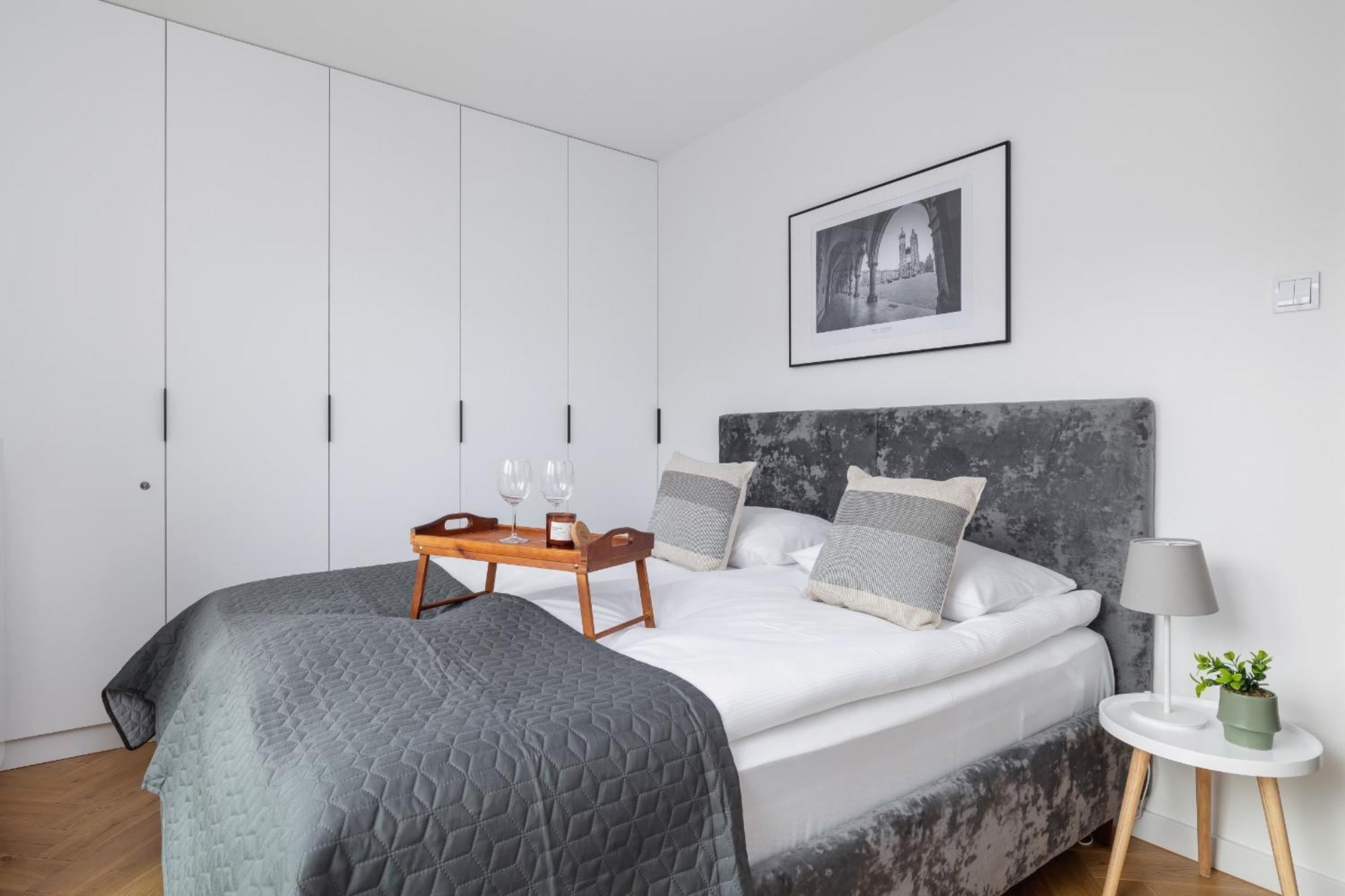 Lux Apartments Kosciuszki 39 With Parking By Renters Prestige คราคูฟ ภายนอก รูปภาพ
